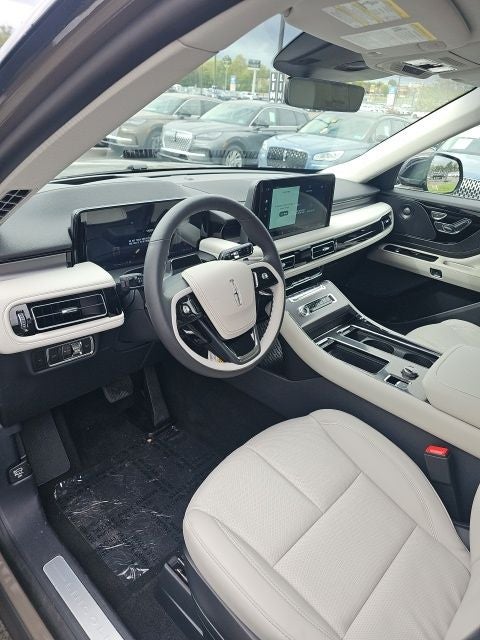 2025 Lincoln Aviator Premiere