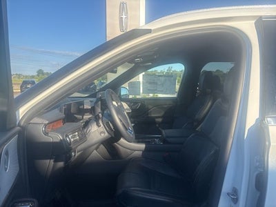 2025 Lincoln Aviator Black Label