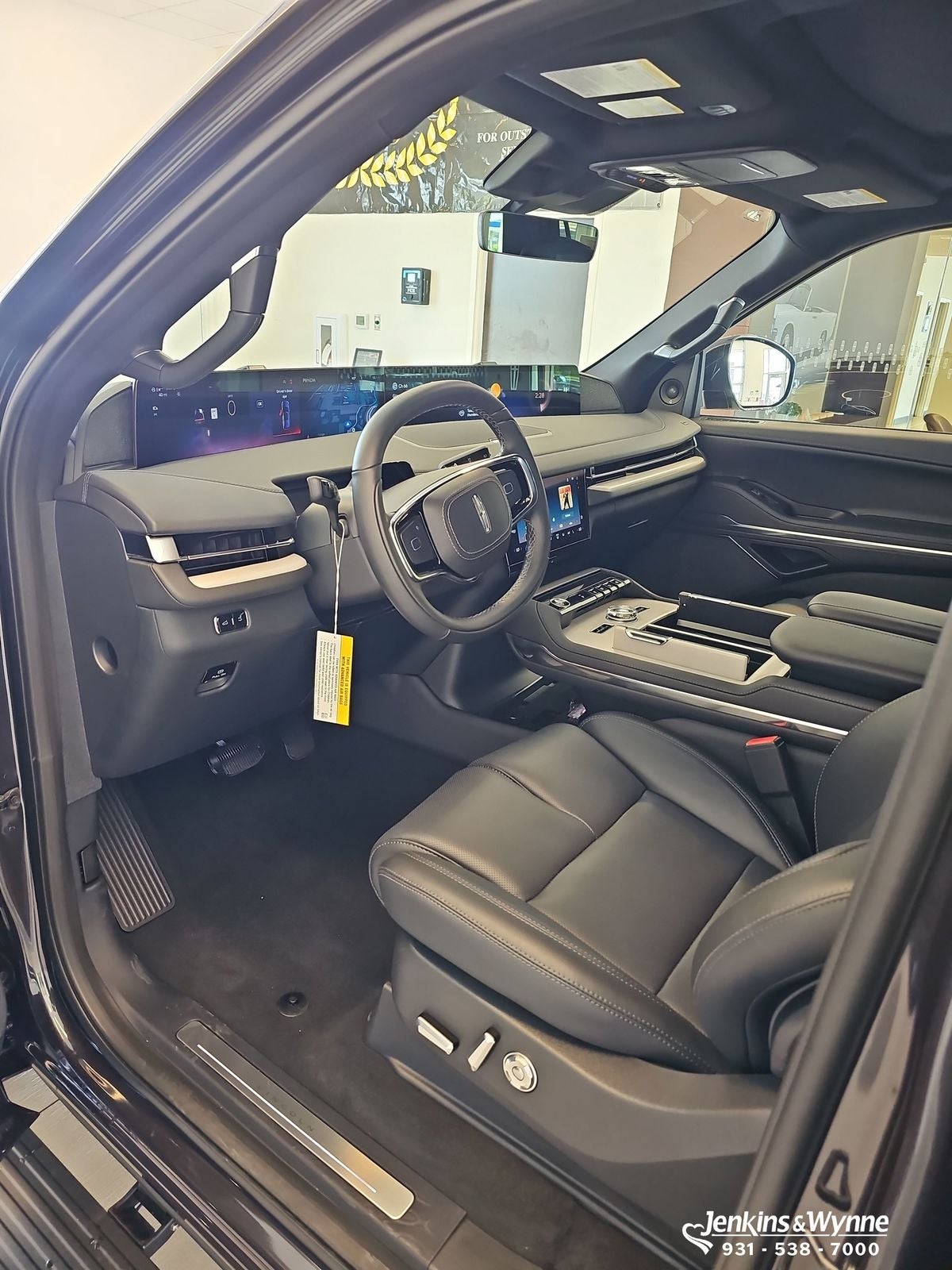 2027 Lincoln Navigator Reserve