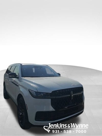 2025 Lincoln Navigator Reserve