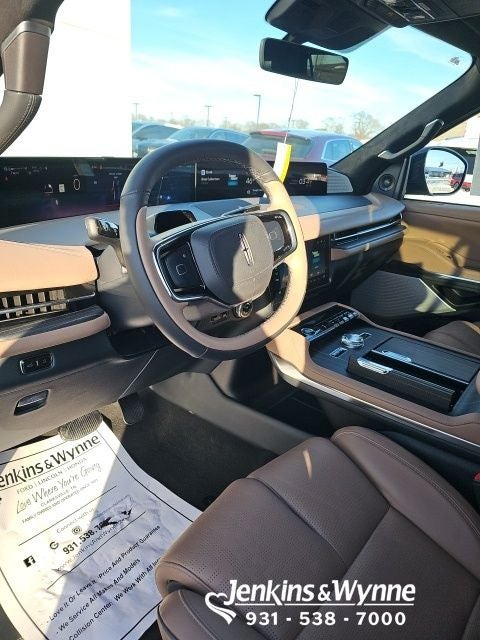 2025 Lincoln Navigator Black Label