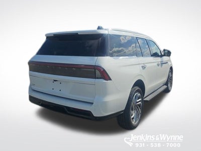 2026 Lincoln Navigator Premiere
