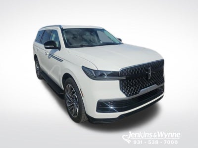 2026 Lincoln Navigator Premiere