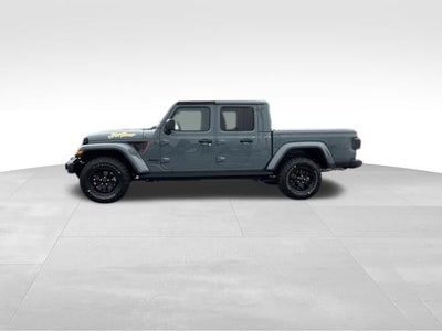 2024 Jeep Gladiator Base