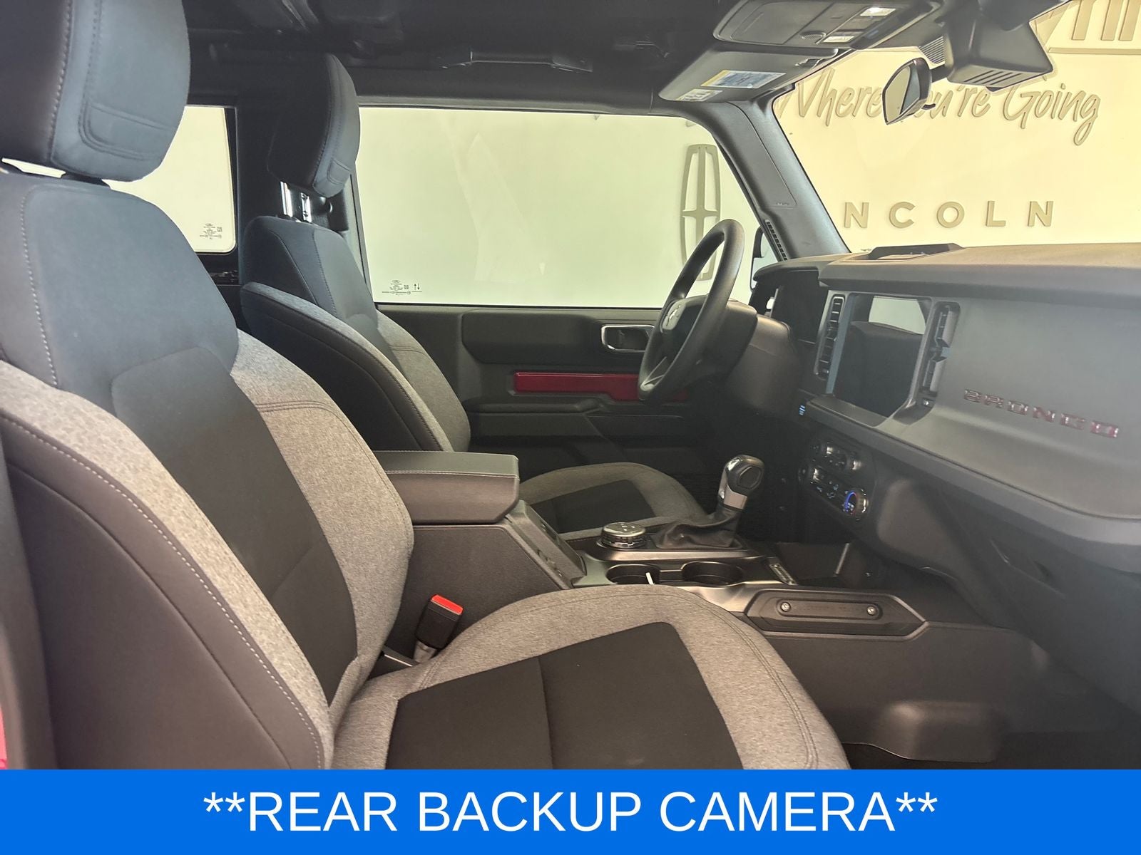 2025 Ford Bronco Base