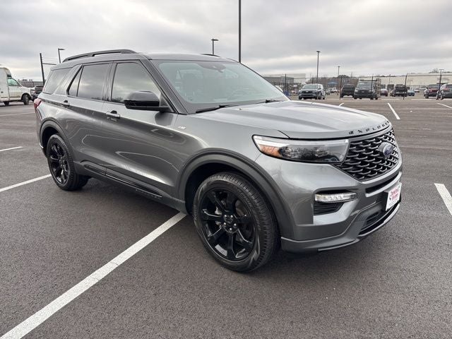 2024 Ford Explorer ST-Line