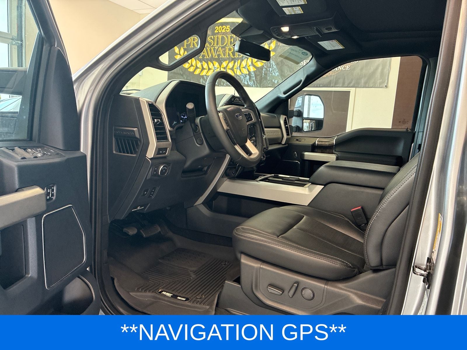 2022 Ford F-250SD Lariat