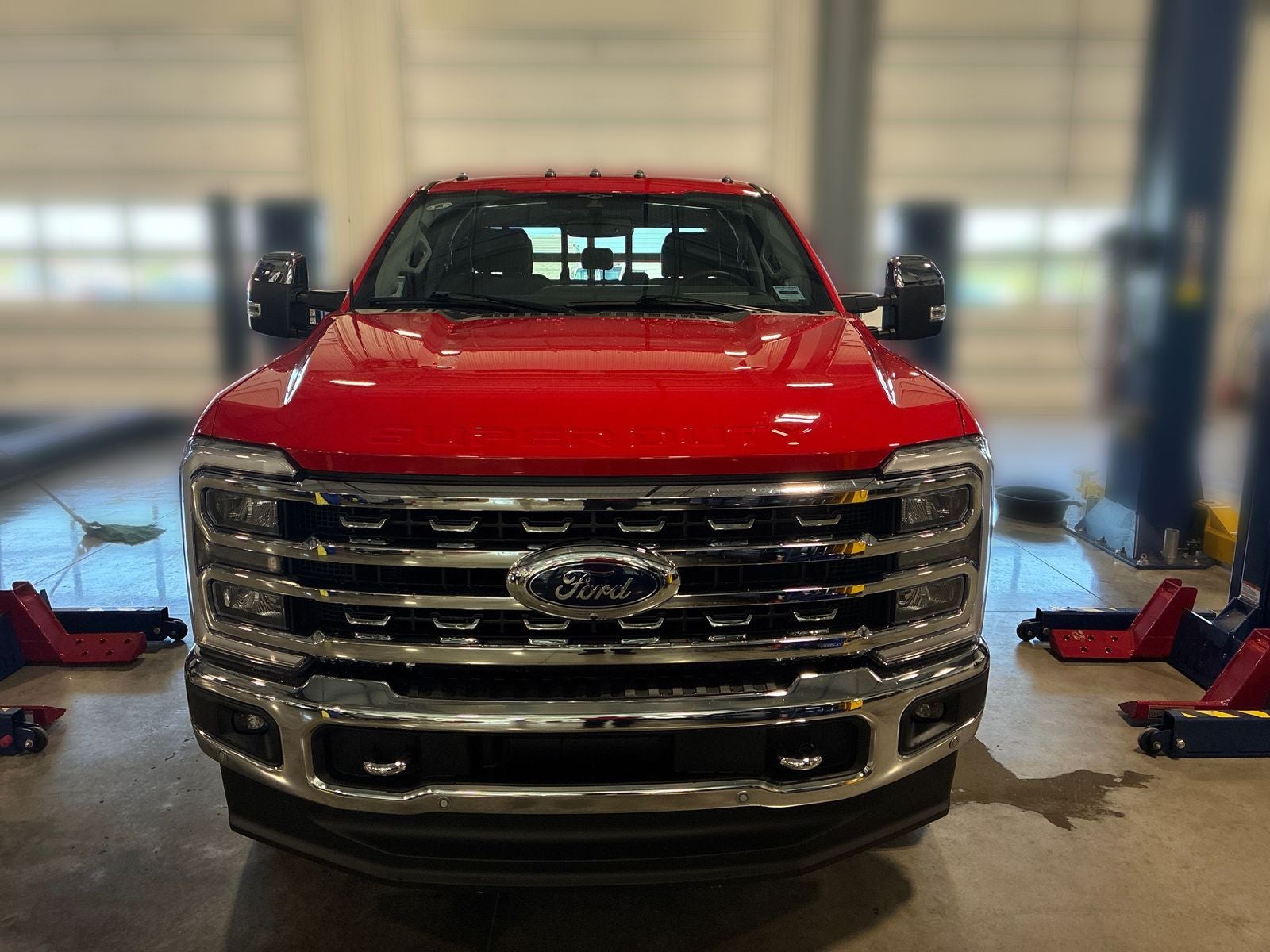 2023 Ford F-350SD Lariat