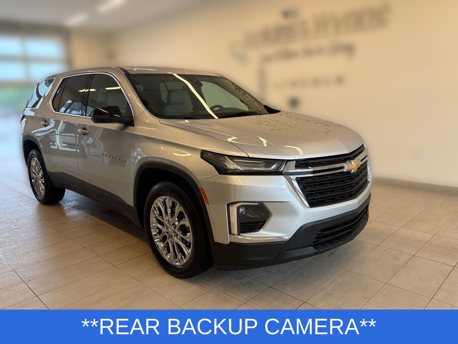 2022 Chevrolet Traverse LS