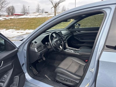 2022 Honda Accord Hybrid Sport