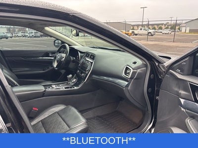 2020 Nissan Maxima Platinum