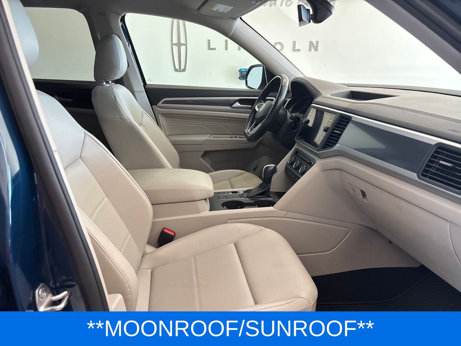 2021 Volkswagen Atlas 3.6L V6 SE w/Technology R-Line
