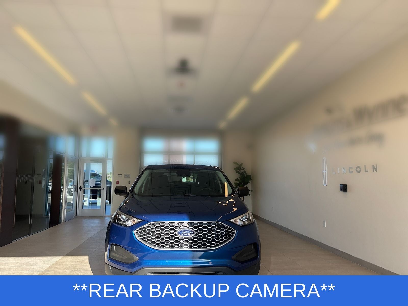2023 Ford Edge SE