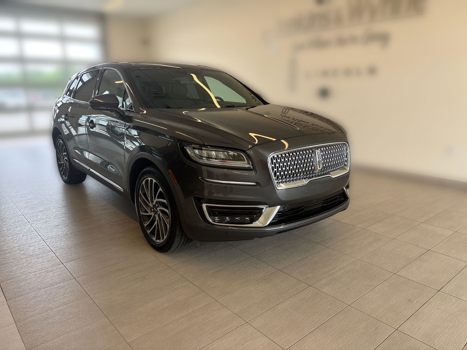 2020 Lincoln Nautilus Reserve