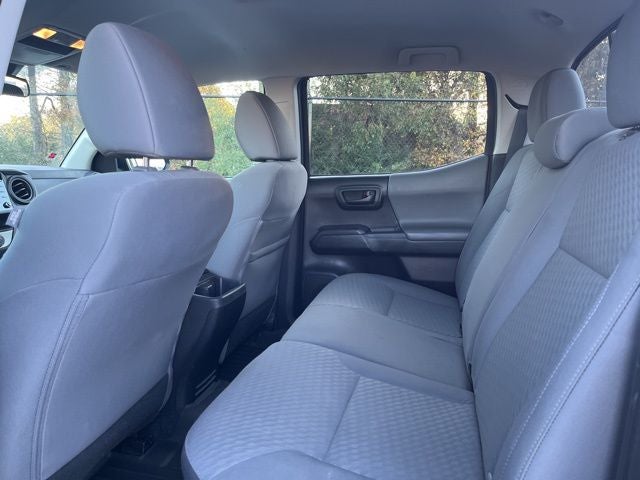 2022 Toyota Tacoma SR V6