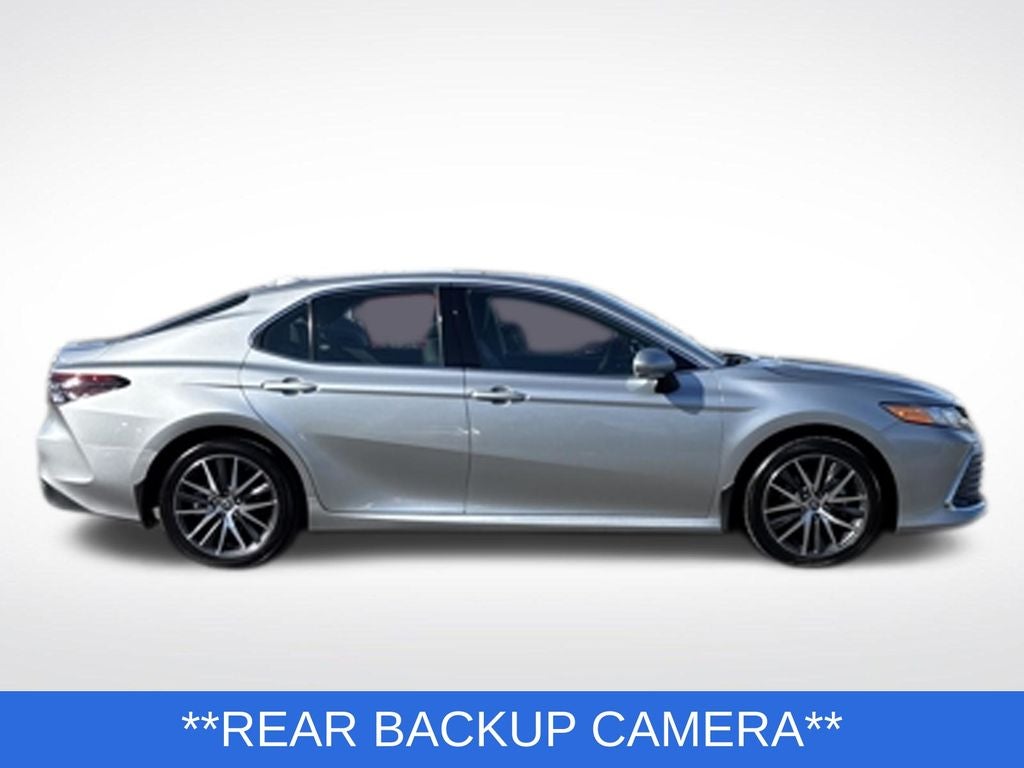 2024 Toyota Camry Hybrid XLE