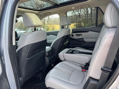2023 Honda Pilot Touring