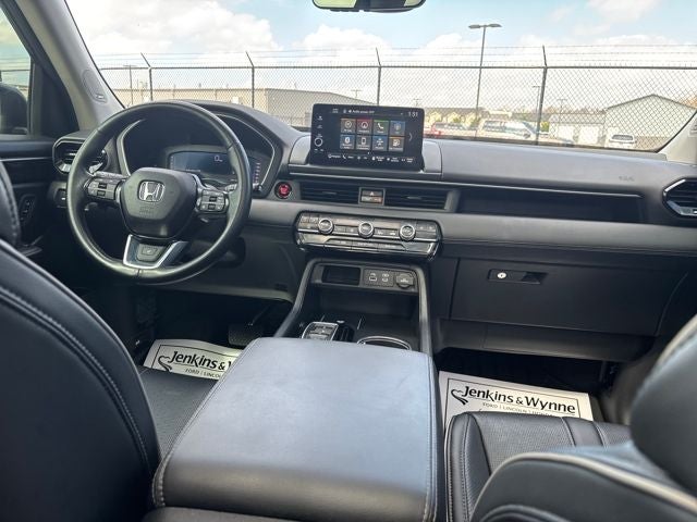 2023 Honda Pilot Elite