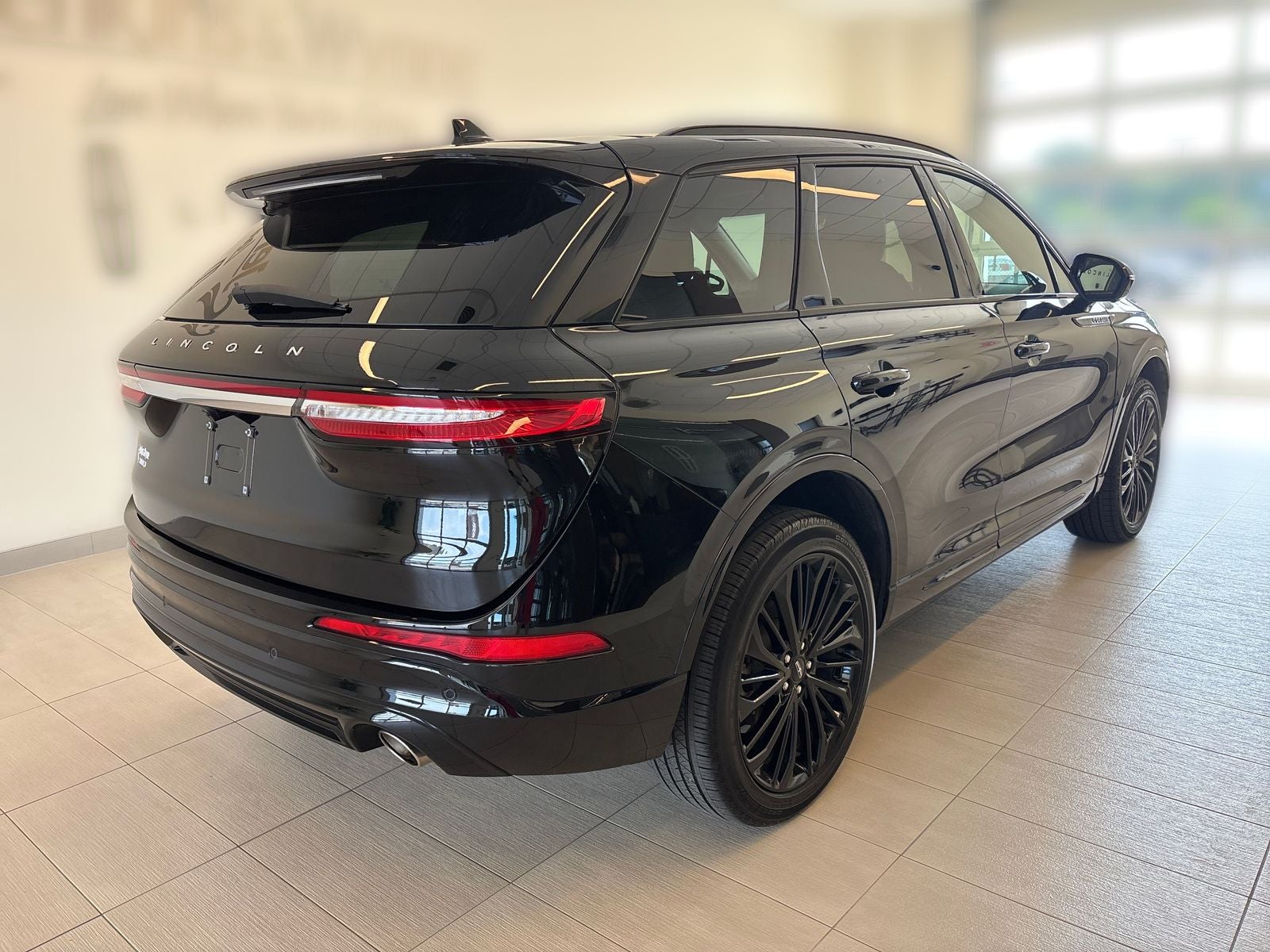 2025 Lincoln Corsair Reserve