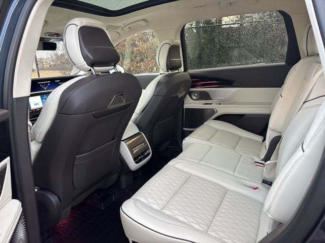 2024 Lincoln Nautilus Black Label