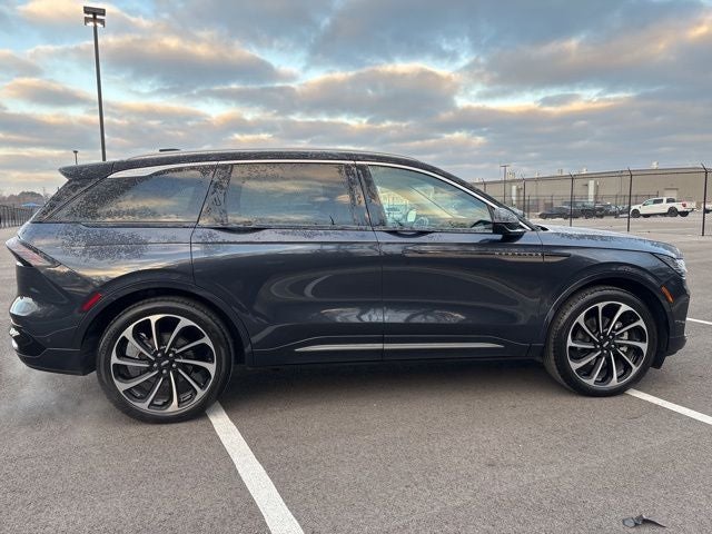 2024 Lincoln Nautilus Black Label