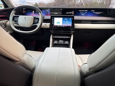 2024 Lincoln Nautilus Black Label