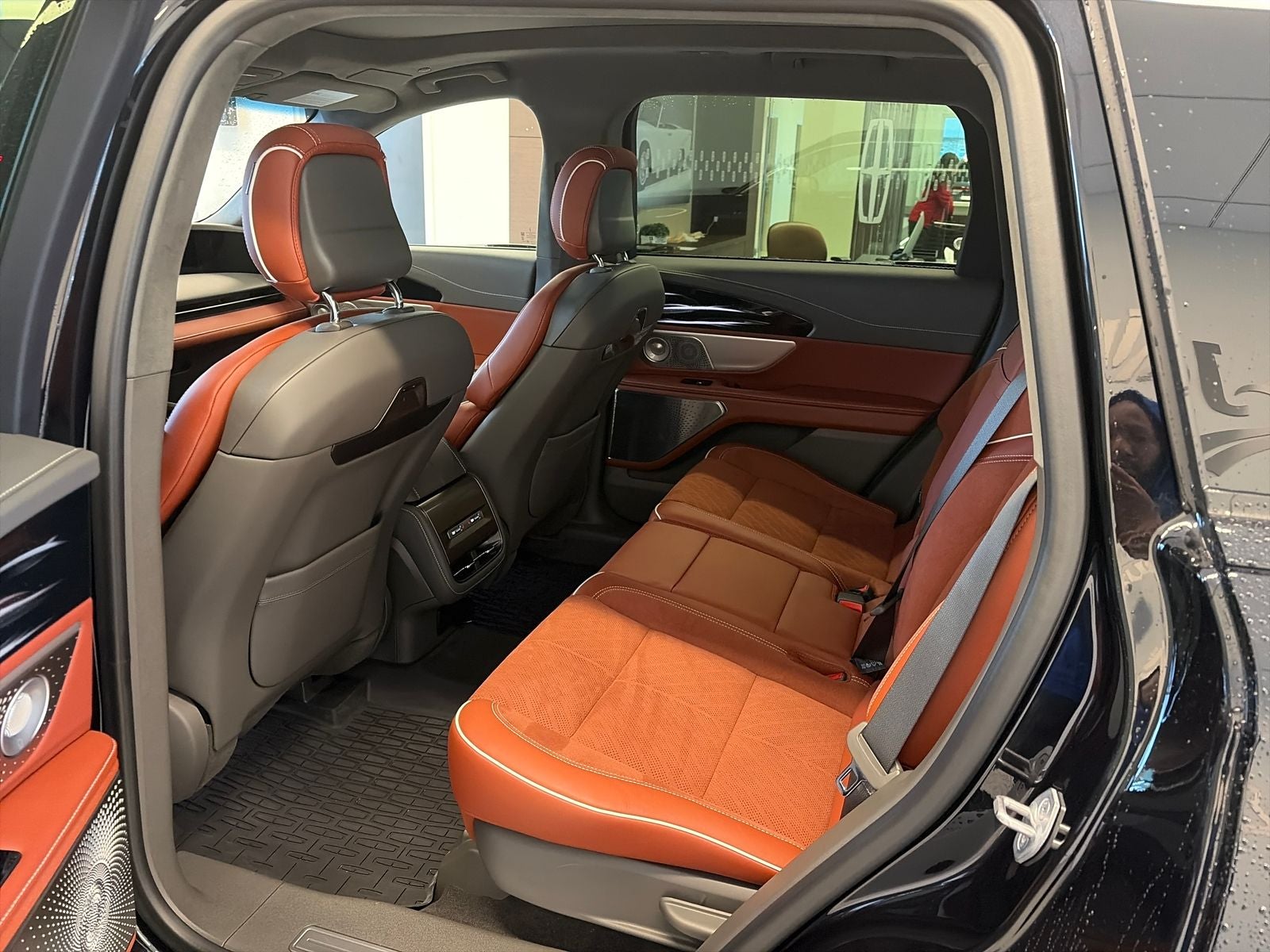 2024 Lincoln Nautilus Black Label