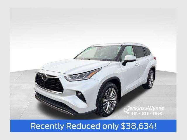 2022 Toyota Highlander Platinum