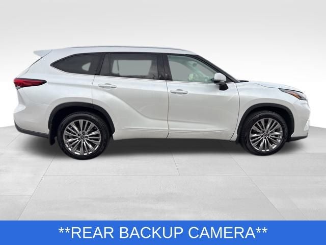 2022 Toyota Highlander Platinum