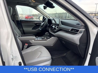 2022 Toyota Highlander Platinum