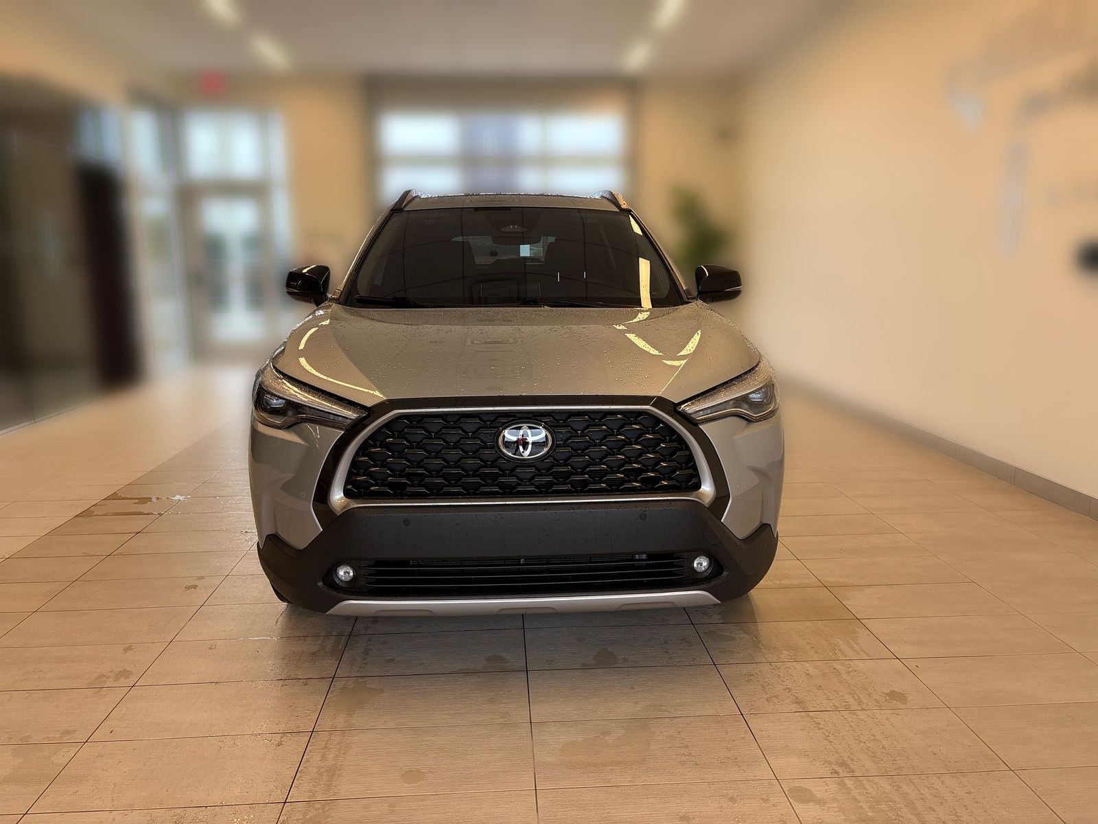 2025 Toyota Corolla Cross XLE