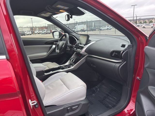 2023 Mitsubishi Eclipse Cross Base