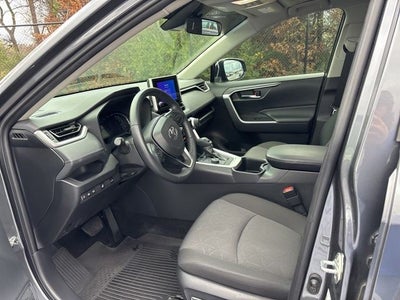 2023 Toyota RAV4 Hybrid XLE