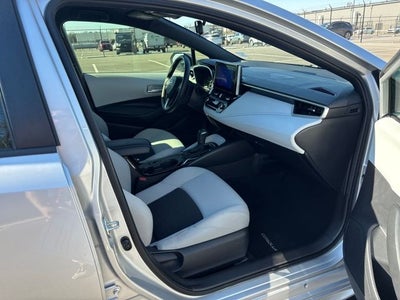 2023 Toyota Corolla Hatchback SE