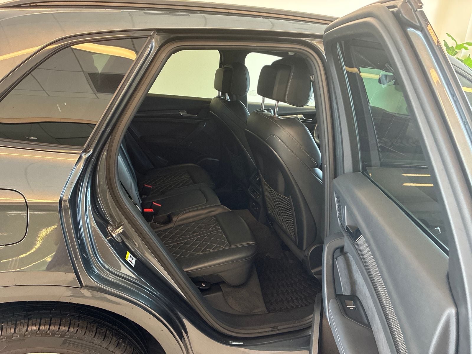 2023 Audi SQ5 Premium Plus quattro