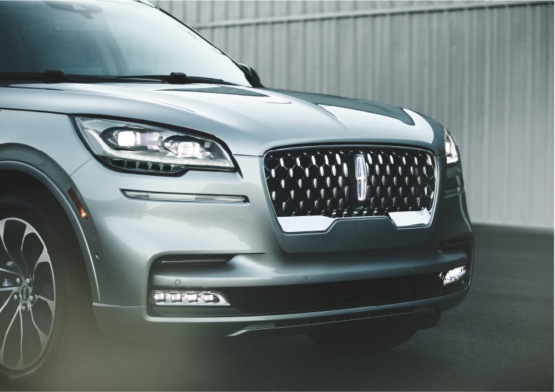 The available adaptive pixel LED headlamps of the 2023 Lincoln Aviator® SUV activated | Jenkins & Wynne Lincoln in Clarksville TN