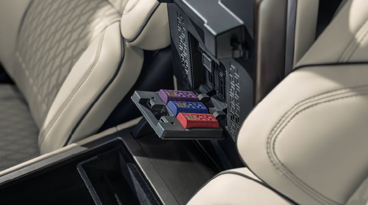 Digital Scent cartridges are shown in the diffuser located in the center arm rest. | Jenkins & Wynne Lincoln in Clarksville TN