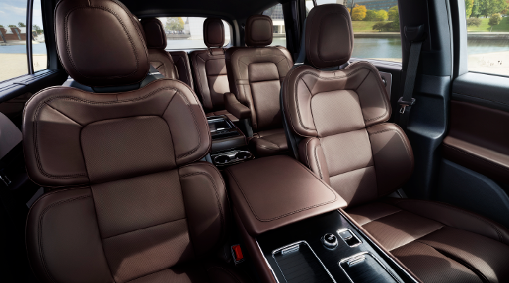 The cabin of the 2025 Lincoln Aviator® SUV is shown with black and brown accents. | Jenkins & Wynne Lincoln in Clarksville TN