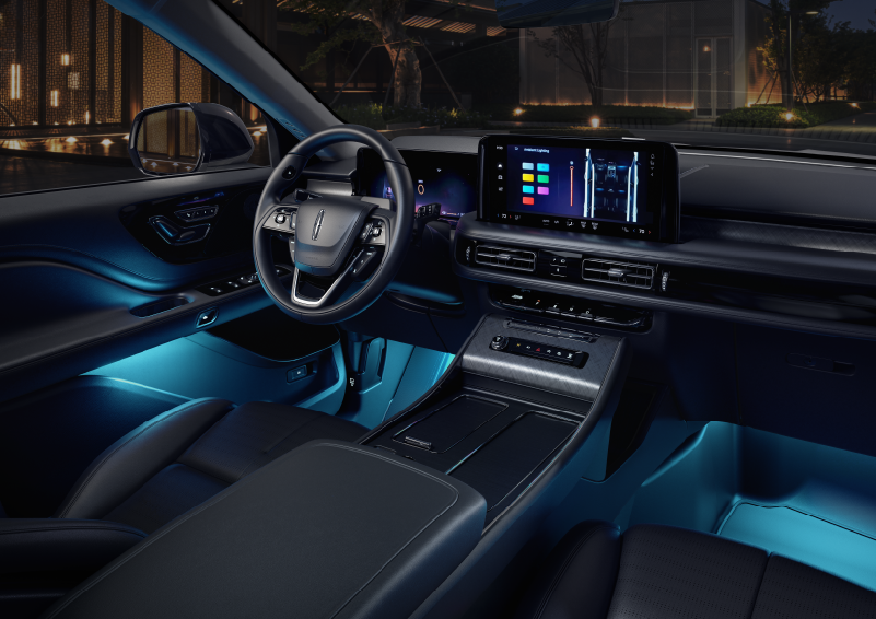 Deep blue ambient lighting glows from various places within a 2025 Lincoln Aviator® SUV. | Jenkins & Wynne Lincoln in Clarksville TN