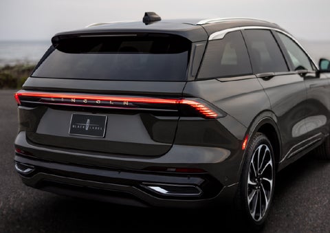 The rear of a 2025 Lincoln Black Label Nautilus® SUV displays full LED rear lighting. | Jenkins & Wynne Lincoln in Clarksville TN