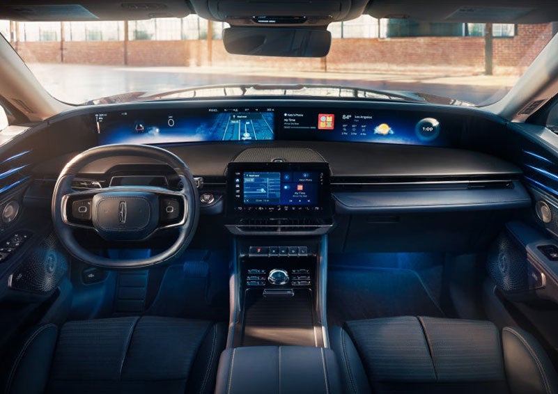 The panoramic display is shown in a 2025 Lincoln Nautilus® SUV. | Jenkins & Wynne Lincoln in Clarksville TN