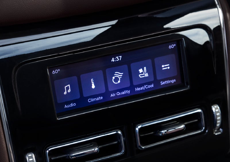 Driver controls like music, temperature, air quality, settings, and heat/cool seats are shown. | Jenkins & Wynne Lincoln in Clarksville TN