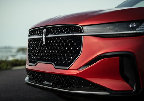 The sleek grille of a 2026 Lincoln Nautilus® SUV with the available Jet Appearance Package makes a bold statement. | Jenkins & Wynne Lincoln in Clarksville TN