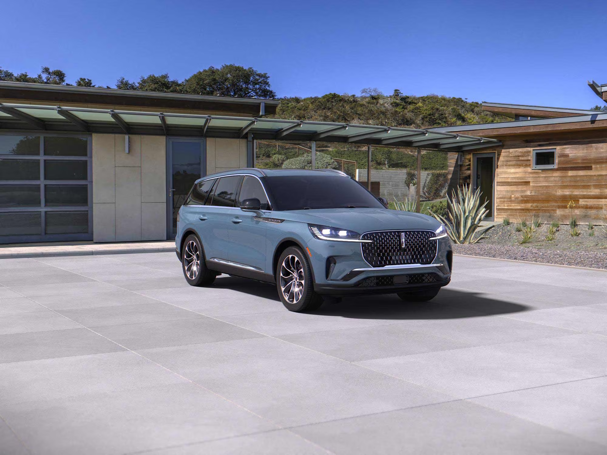 2026 Lincoln Aviator -- exterior hero shot