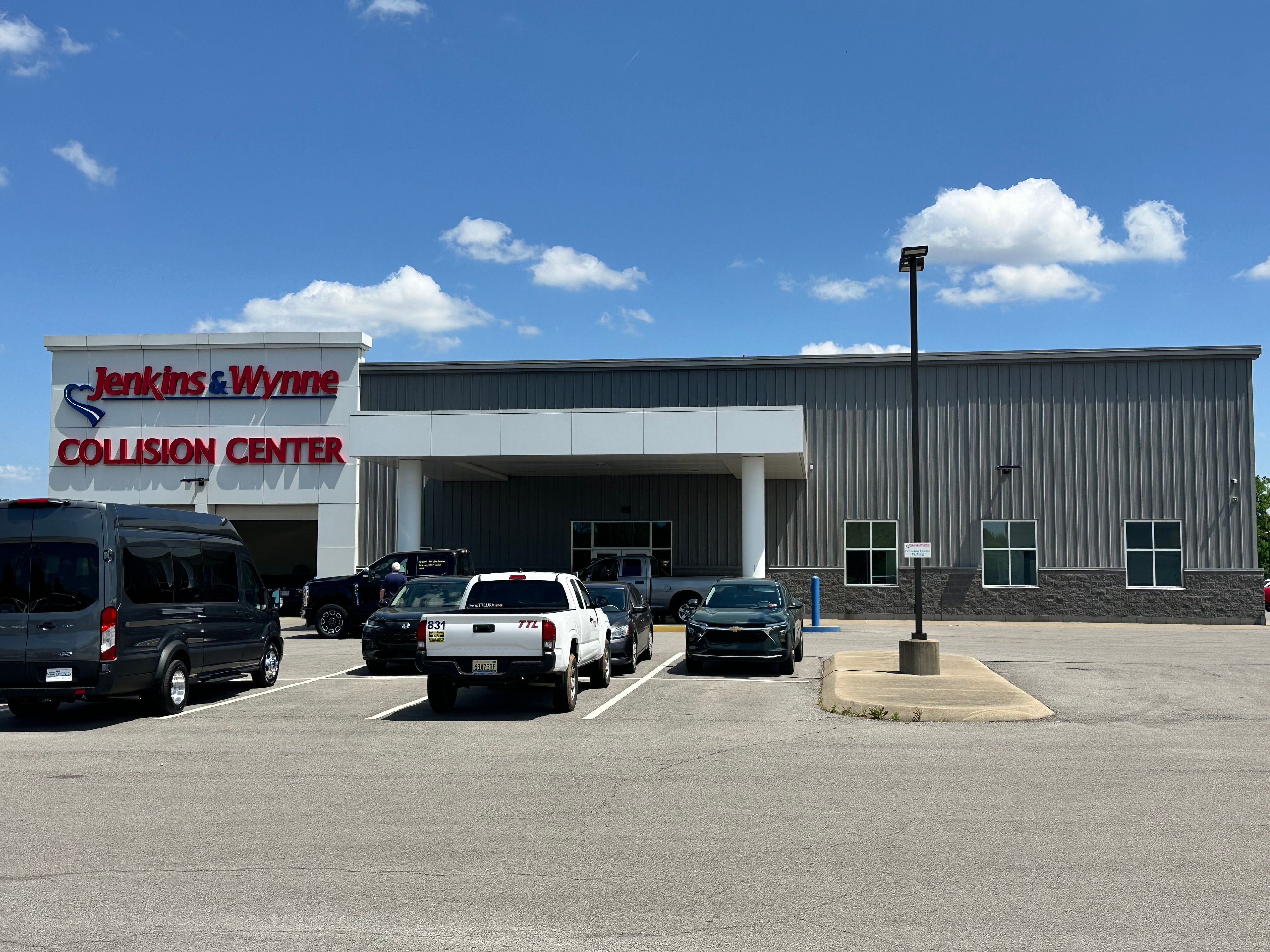  Jenkins & Wynne Lincoln in Clarksville TN